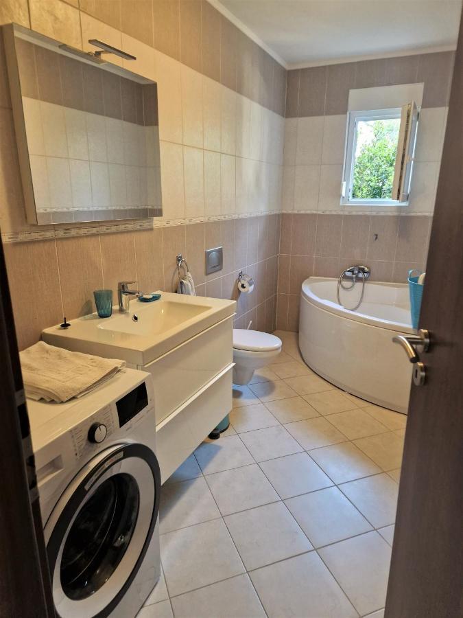 Villa Petra Barbat na Rabu Kültér fotó